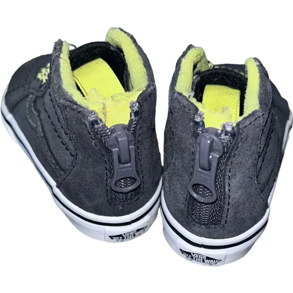 NWOT Charcoal Grey Yellow Vans High Tops SK8-HI MTE-1 Zip Close Baby 4.5